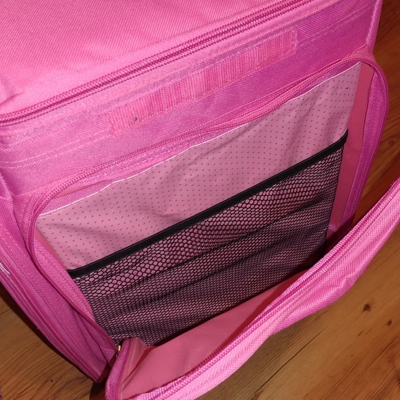 Memories to go scrapbook organizer - Picture 3 of 8